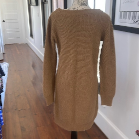 Moda International Sweater dress, knee length, size small - Picture 2 of 3